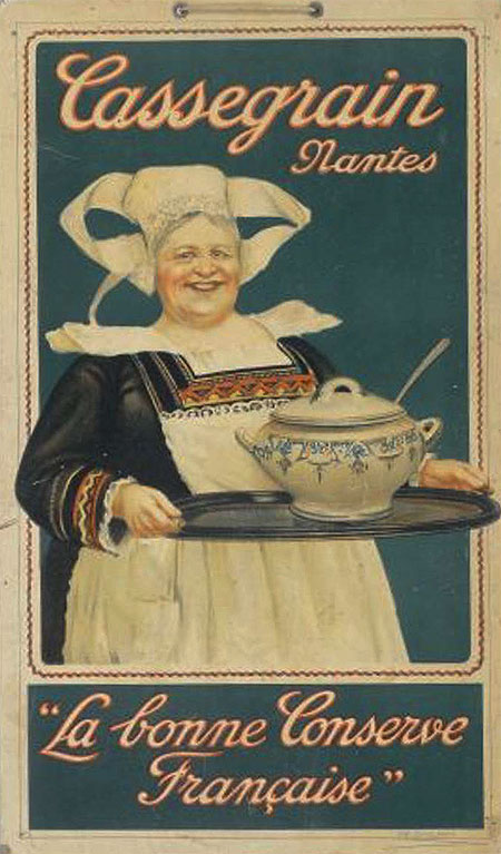 Ancienne affiche de la marque Cassegrain représentant une femme en costume breton